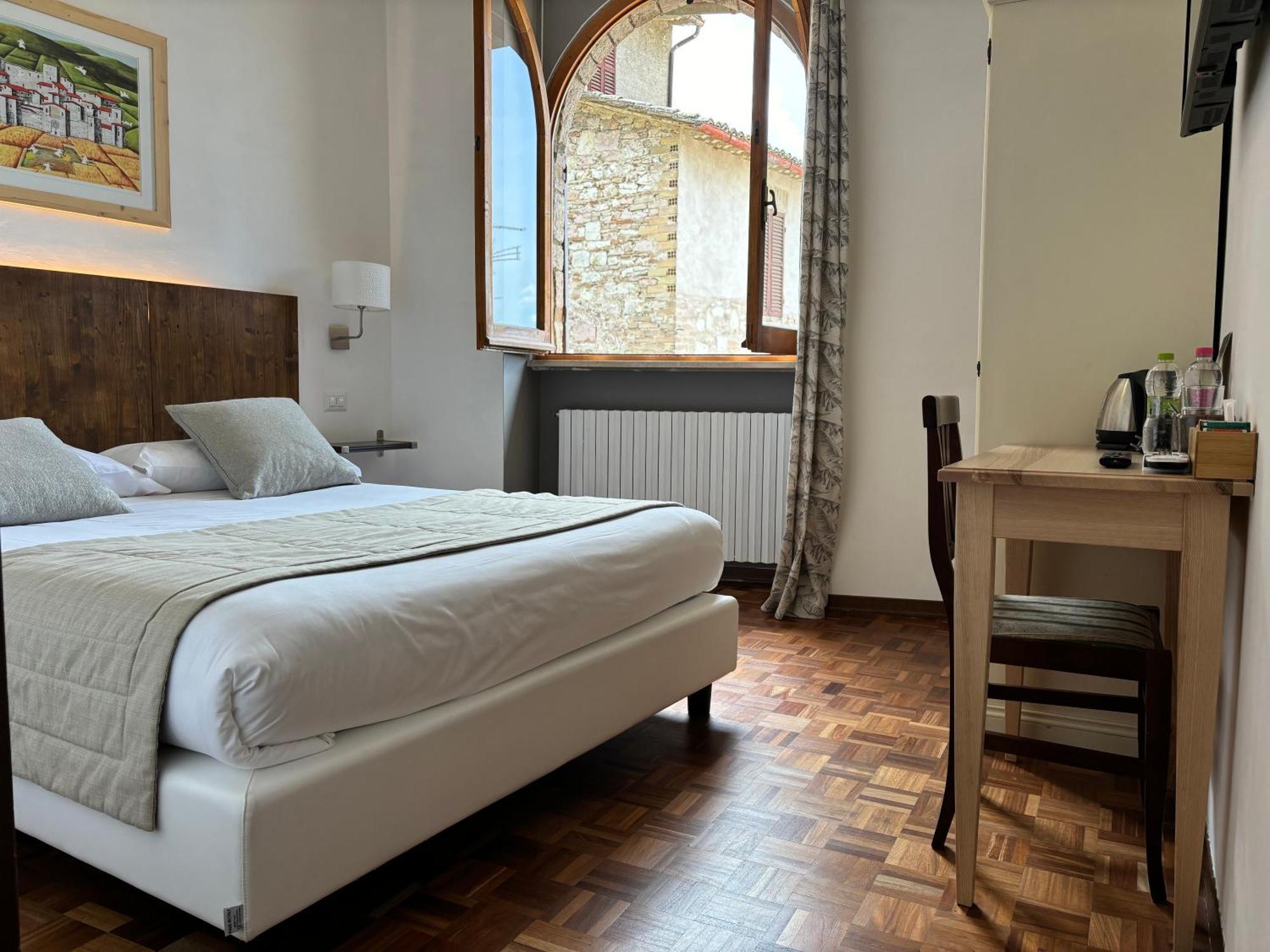 Hotel La Fortezza 阿西西 外观 照片